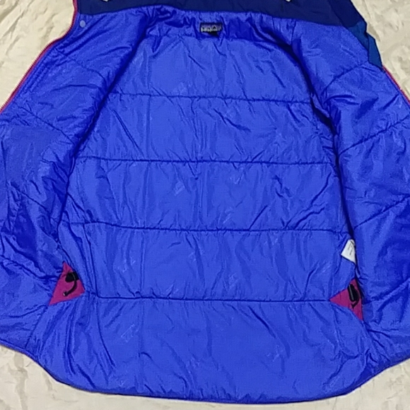 Patagonia Vintage Insulated Puffer Vest - Picture 4 of 5